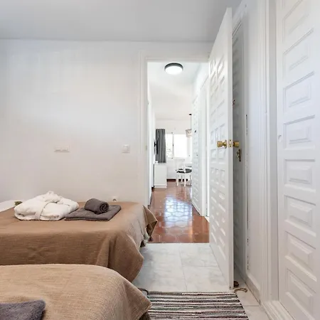 Apartman Sunny 2br Pool Terrace Seaview *